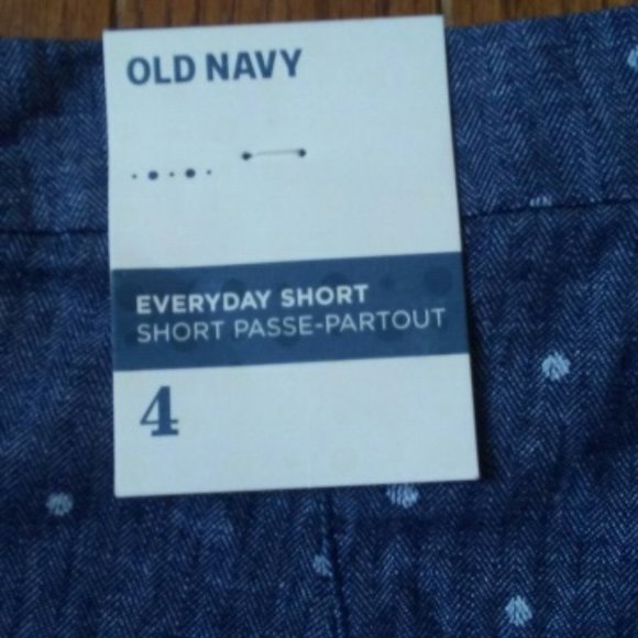 Old Navy NWT chambria shorts with polka dots, size 4 - Picture 4 of 4